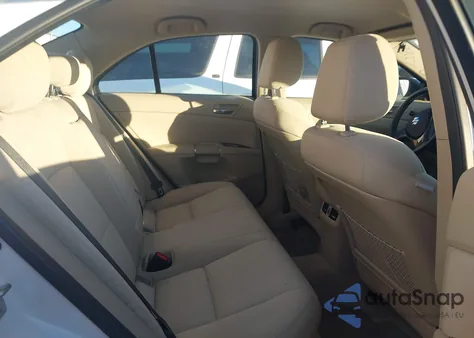 2012 Suzuki Kizashi Se z USA, uszkodzony, nr VIN JS2RE9A39C6100286